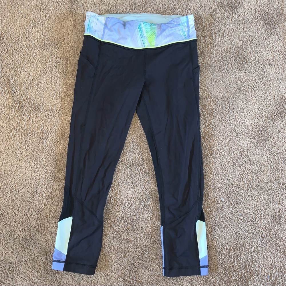 Lululemon pace rival size 6 black/multicolor